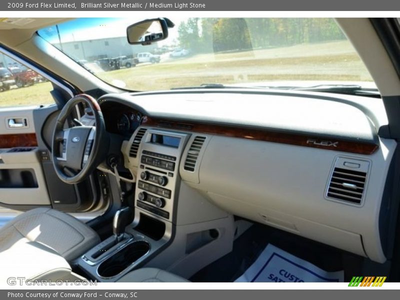 Brilliant Silver Metallic / Medium Light Stone 2009 Ford Flex Limited