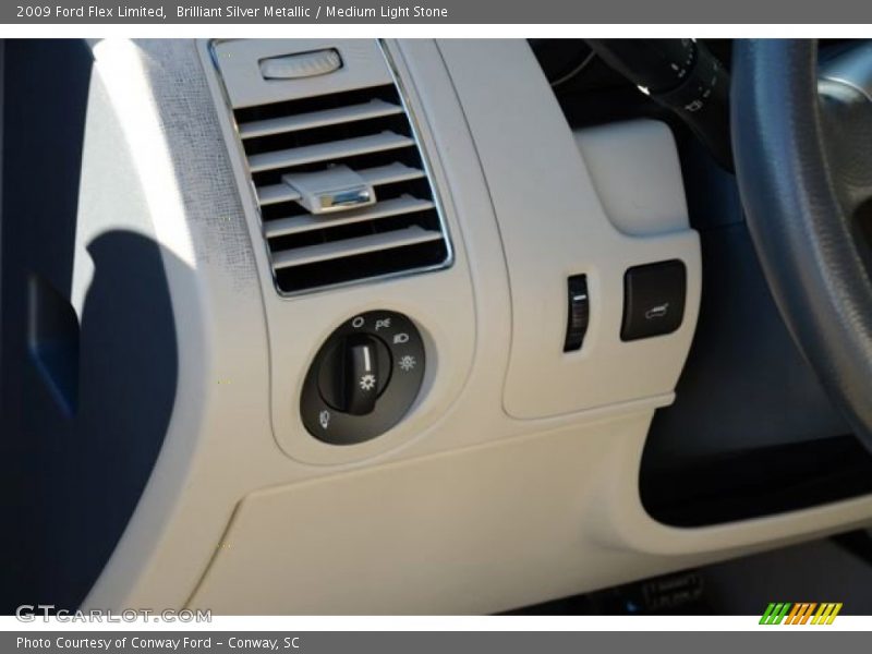 Brilliant Silver Metallic / Medium Light Stone 2009 Ford Flex Limited