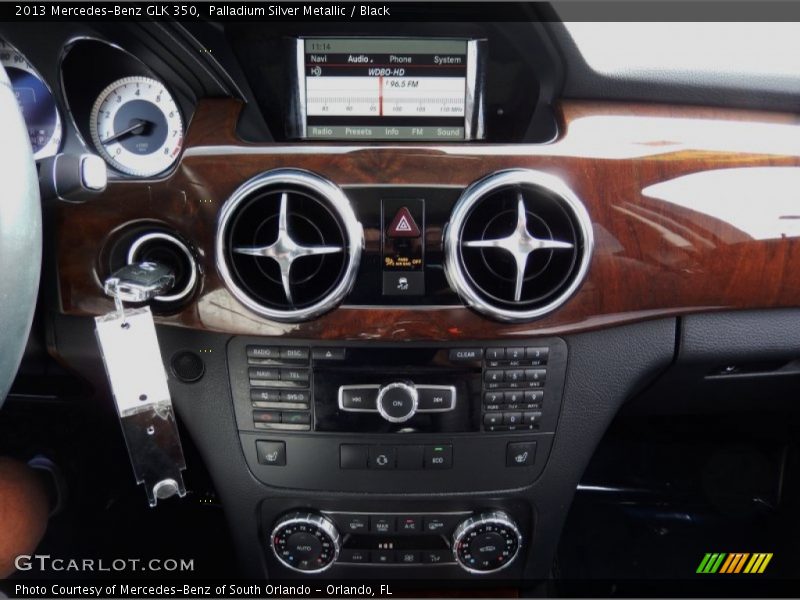 Palladium Silver Metallic / Black 2013 Mercedes-Benz GLK 350