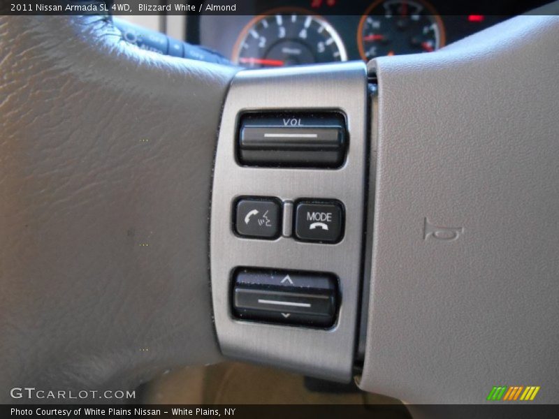 Blizzard White / Almond 2011 Nissan Armada SL 4WD