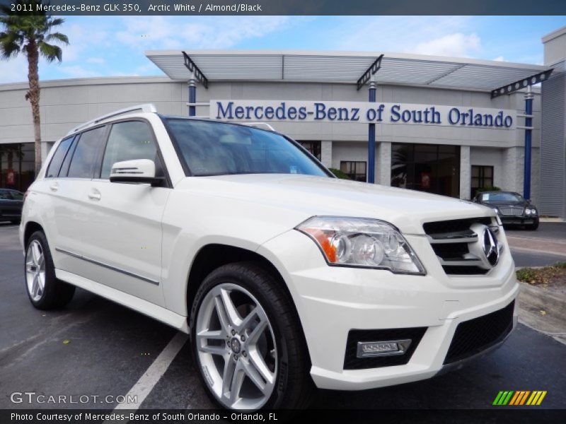 Arctic White / Almond/Black 2011 Mercedes-Benz GLK 350