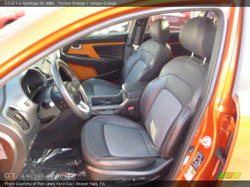 Front Seat of 2011 Sportage SX AWD