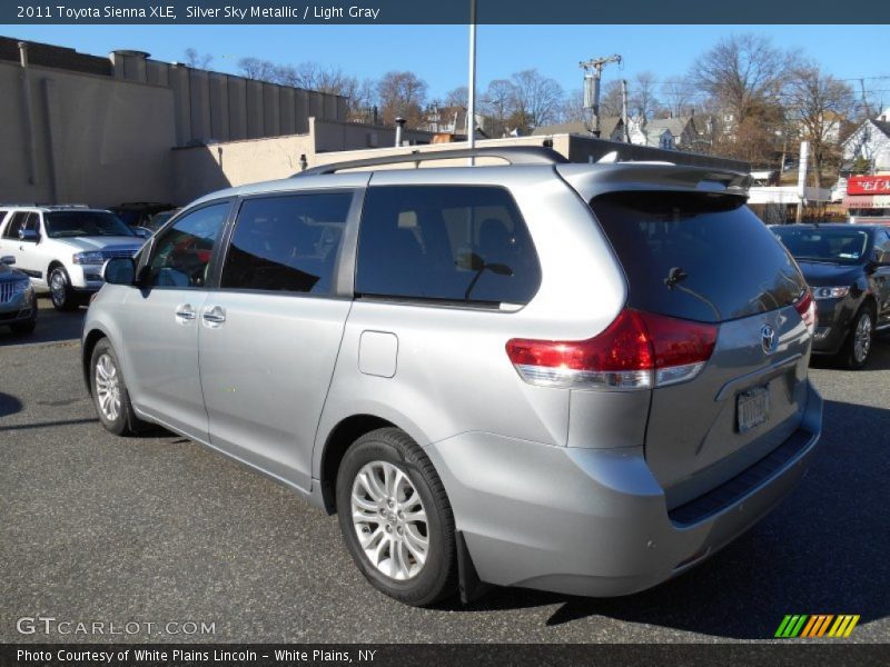 Silver Sky Metallic / Light Gray 2011 Toyota Sienna XLE