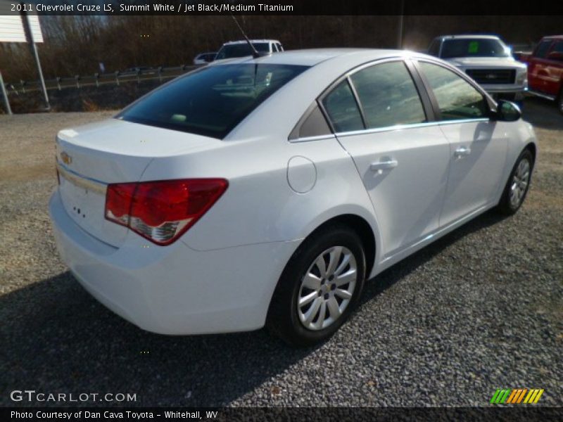 Summit White / Jet Black/Medium Titanium 2011 Chevrolet Cruze LS