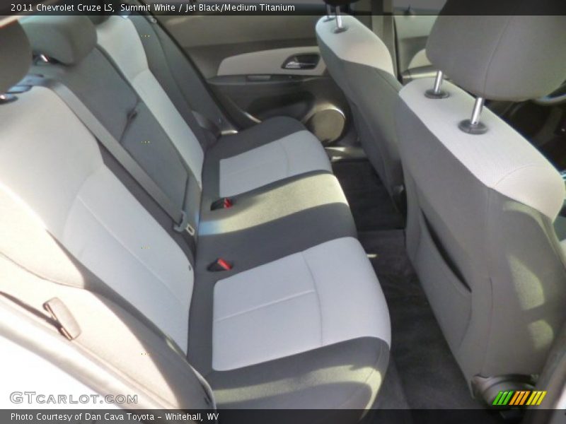 Summit White / Jet Black/Medium Titanium 2011 Chevrolet Cruze LS