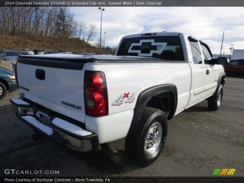 Summit White / Dark Charcoal 2004 Chevrolet Silverado 2500HD LS Extended Cab 4x4