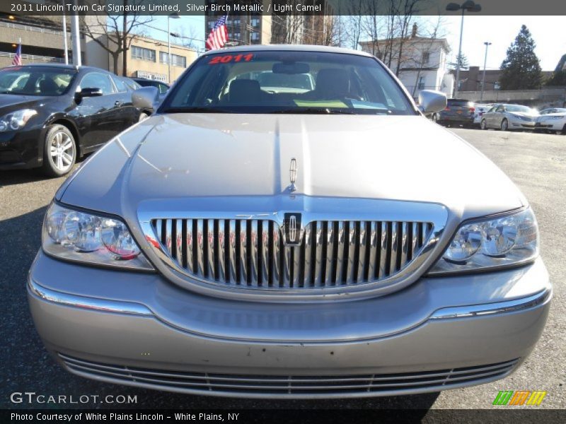 Silver Birch Metallic / Light Camel 2011 Lincoln Town Car Signature Limited