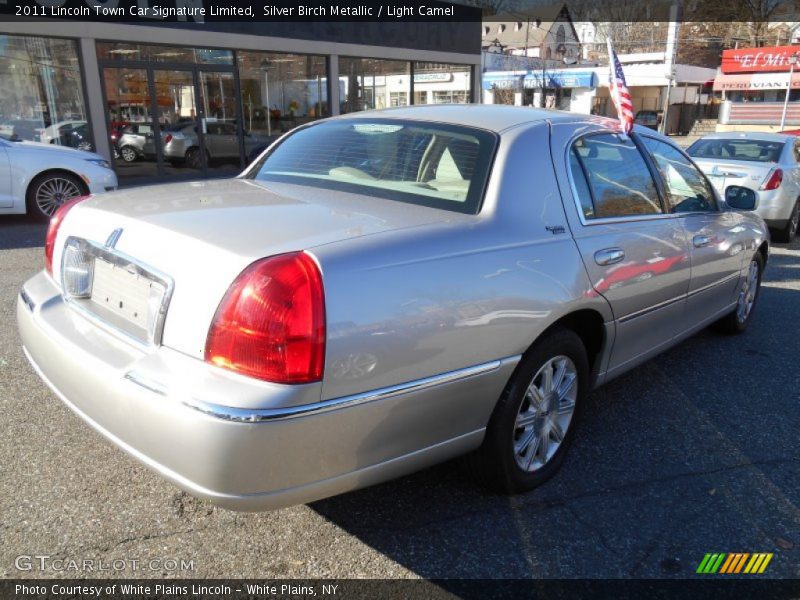 Silver Birch Metallic / Light Camel 2011 Lincoln Town Car Signature Limited