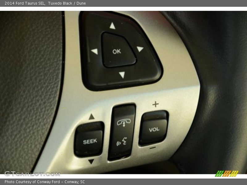 Tuxedo Black / Dune 2014 Ford Taurus SEL