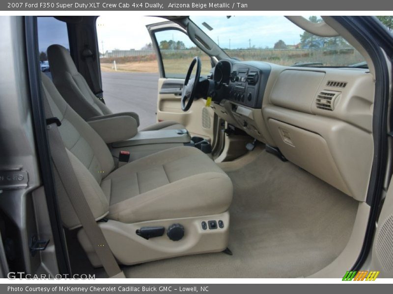  2007 F350 Super Duty XLT Crew Cab 4x4 Dually Tan Interior