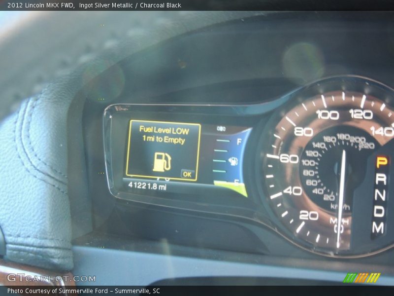 Ingot Silver Metallic / Charcoal Black 2012 Lincoln MKX FWD