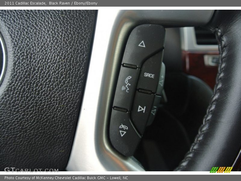 Black Raven / Ebony/Ebony 2011 Cadillac Escalade