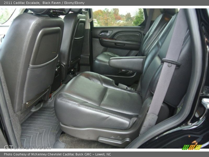 Black Raven / Ebony/Ebony 2011 Cadillac Escalade