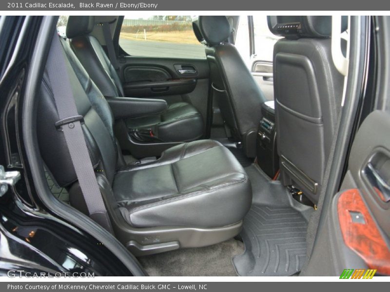 Black Raven / Ebony/Ebony 2011 Cadillac Escalade