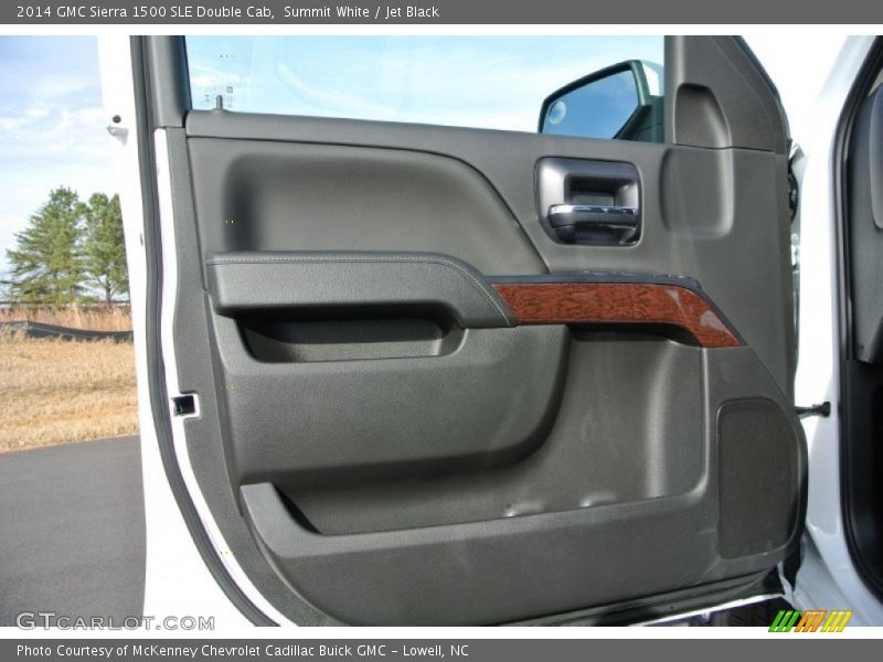 Door Panel of 2014 Sierra 1500 SLE Double Cab