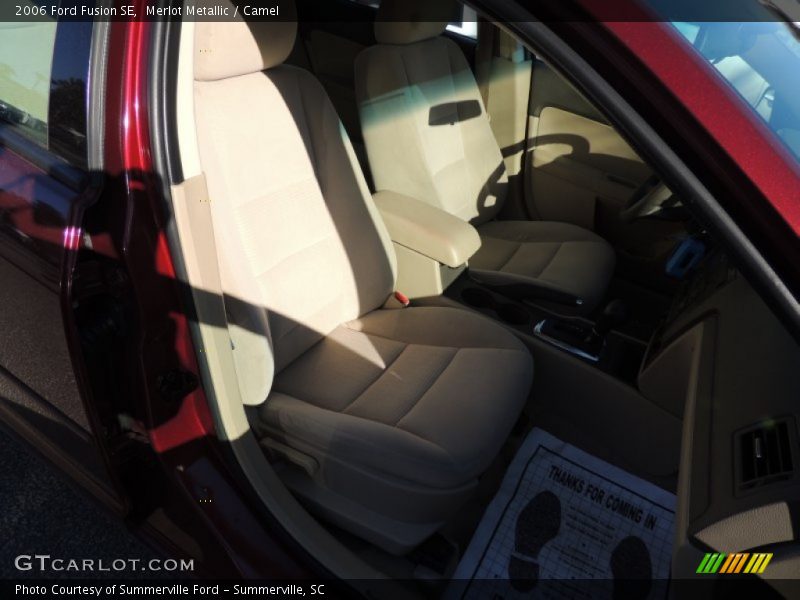 Merlot Metallic / Camel 2006 Ford Fusion SE