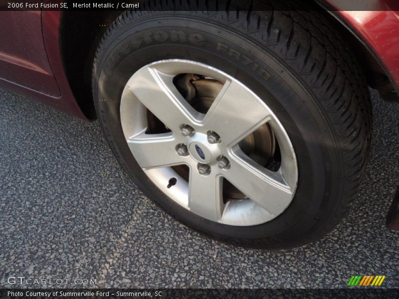 Merlot Metallic / Camel 2006 Ford Fusion SE