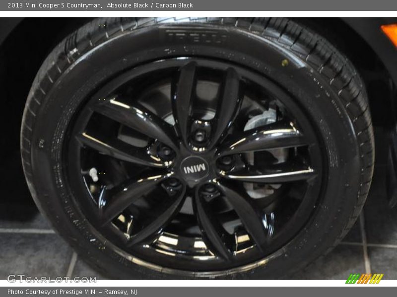 Absolute Black / Carbon Black 2013 Mini Cooper S Countryman