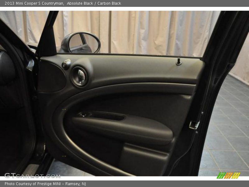 Absolute Black / Carbon Black 2013 Mini Cooper S Countryman