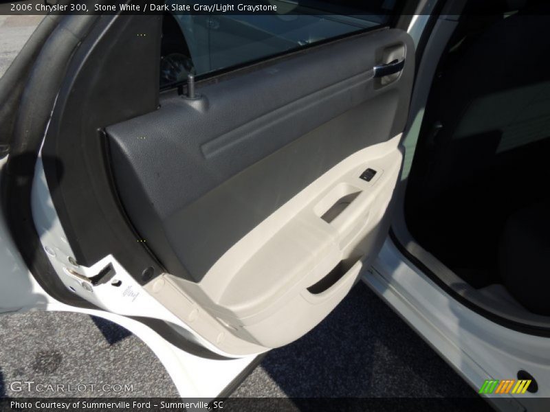 Stone White / Dark Slate Gray/Light Graystone 2006 Chrysler 300