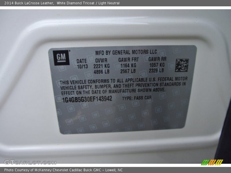 White Diamond Tricoat / Light Neutral 2014 Buick LaCrosse Leather