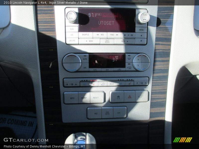 Ingot Silver Metallic / Stone 2010 Lincoln Navigator L 4x4