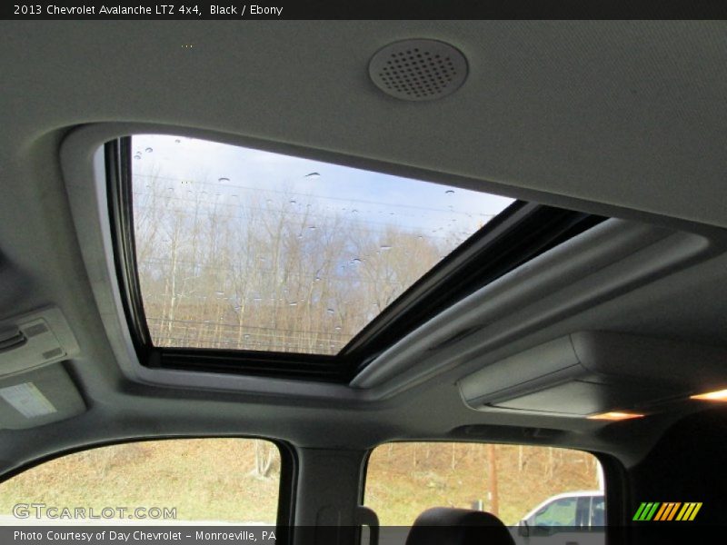 Black / Ebony 2013 Chevrolet Avalanche LTZ 4x4