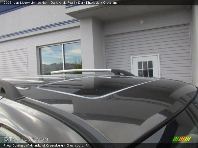Dark Khaki Pearl / Dark Khaki/Light Graystone 2005 Jeep Liberty Limited 4x4