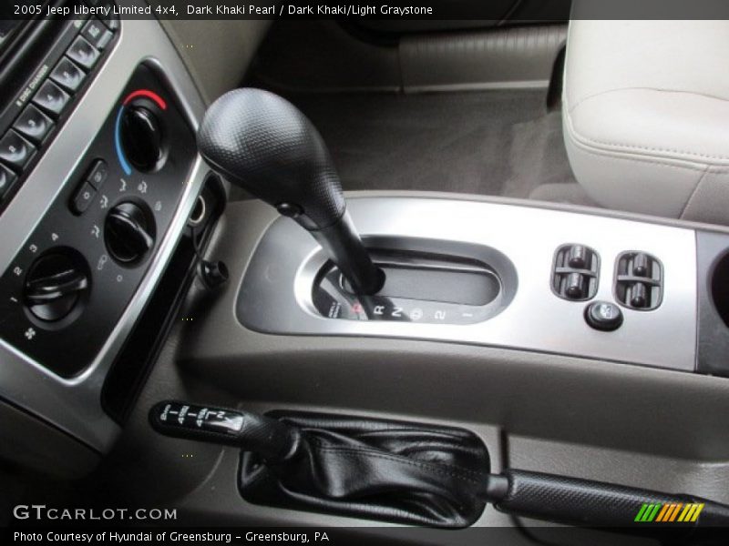 Dark Khaki Pearl / Dark Khaki/Light Graystone 2005 Jeep Liberty Limited 4x4