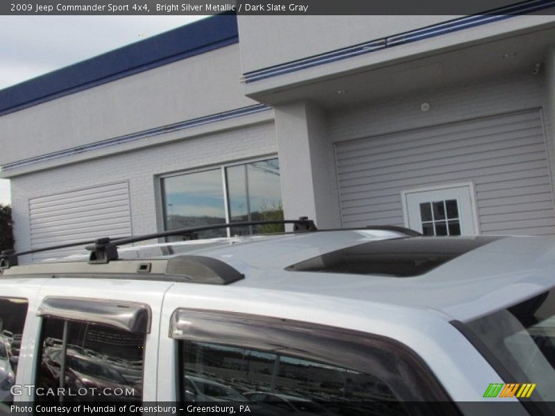 Bright Silver Metallic / Dark Slate Gray 2009 Jeep Commander Sport 4x4