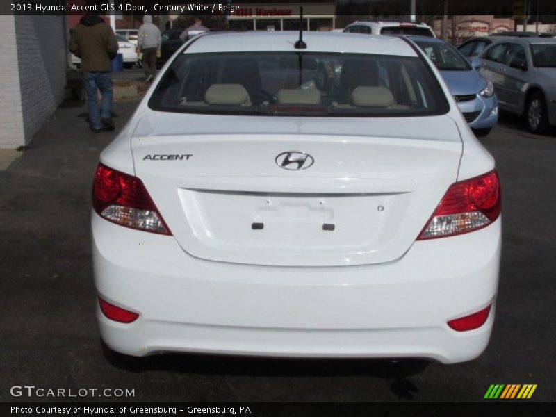 Century White / Beige 2013 Hyundai Accent GLS 4 Door