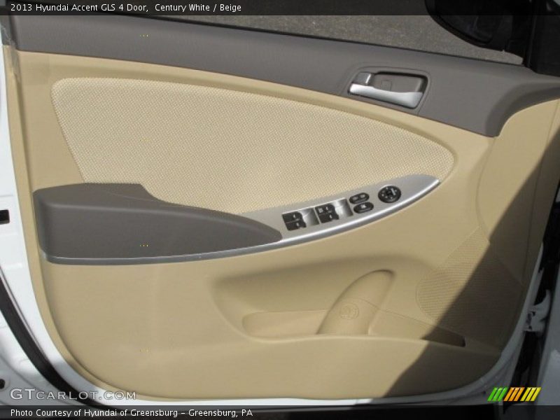 Century White / Beige 2013 Hyundai Accent GLS 4 Door