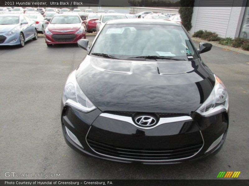 Ultra Black / Black 2013 Hyundai Veloster