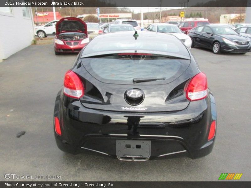 Ultra Black / Black 2013 Hyundai Veloster