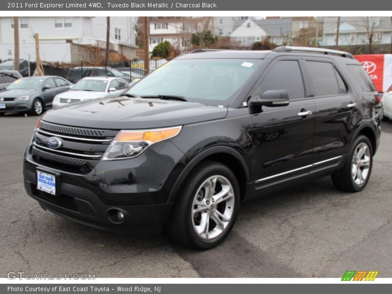 Tuxedo Black Metallic / Charcoal Black 2011 Ford Explorer Limited 4WD