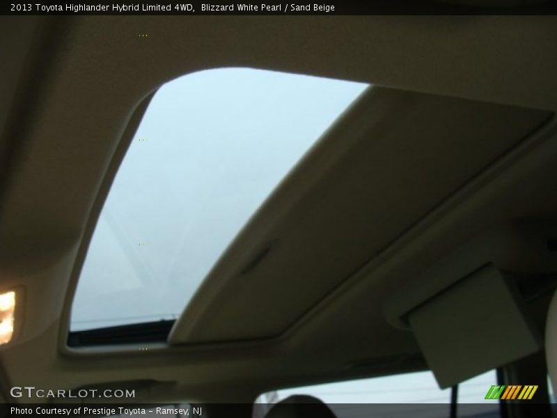 Blizzard White Pearl / Sand Beige 2013 Toyota Highlander Hybrid Limited 4WD