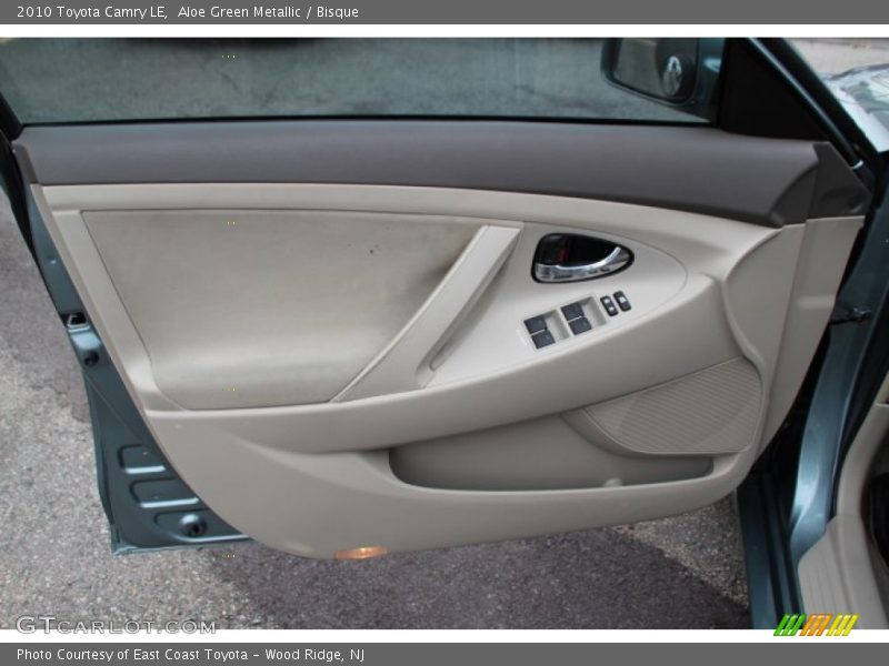 Aloe Green Metallic / Bisque 2010 Toyota Camry LE