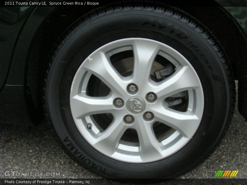 Spruce Green Mica / Bisque 2011 Toyota Camry LE