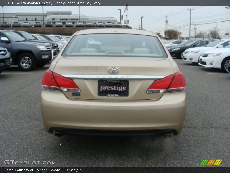 Sandy Beach Metallic / Ivory 2011 Toyota Avalon Limited