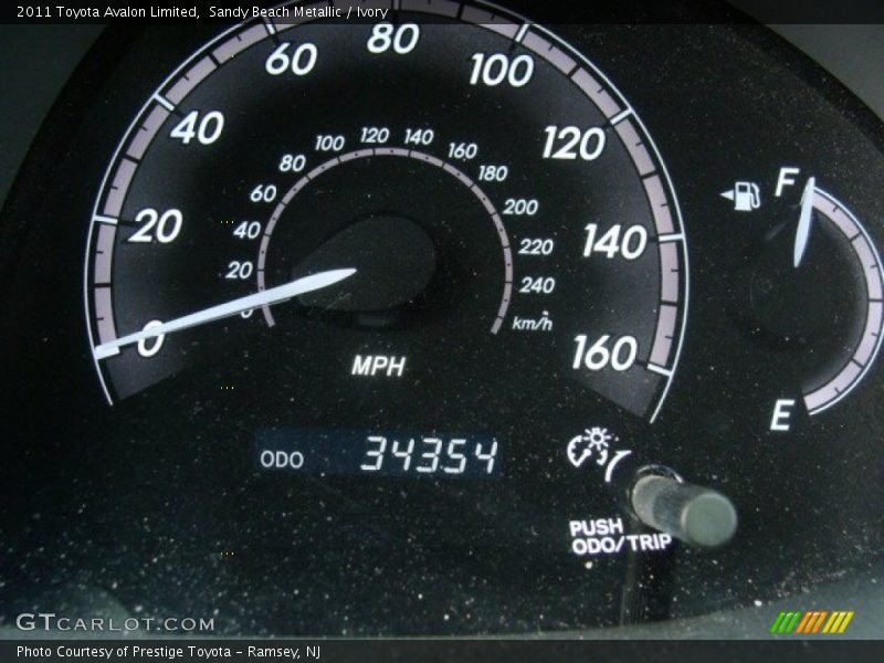 Sandy Beach Metallic / Ivory 2011 Toyota Avalon Limited