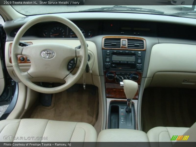 Silver Spruce Metallic / Ivory 2003 Toyota Avalon XL