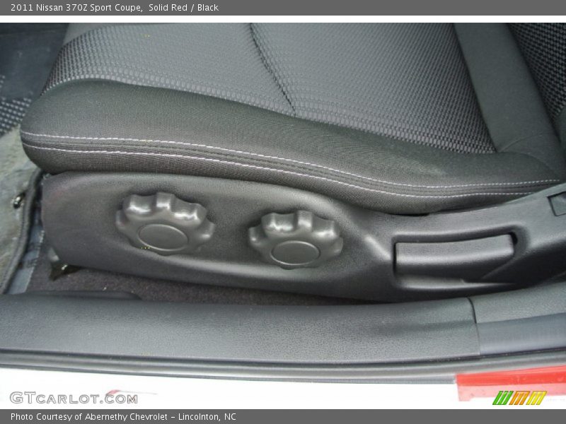 Solid Red / Black 2011 Nissan 370Z Sport Coupe