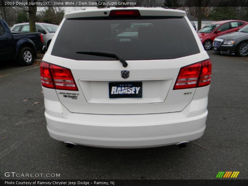 Stone White / Dark Slate Gray/Light Graystone 2009 Dodge Journey SXT