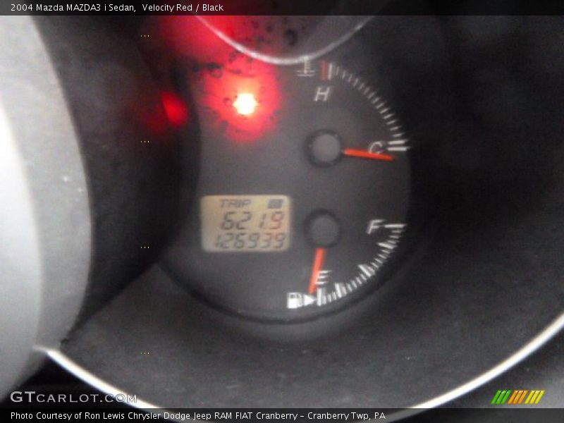 Velocity Red / Black 2004 Mazda MAZDA3 i Sedan
