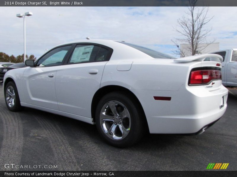 Bright White / Black 2014 Dodge Charger SE