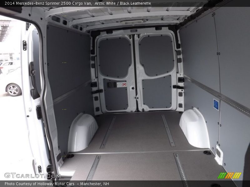  2014 Sprinter 2500 Cargo Van Trunk