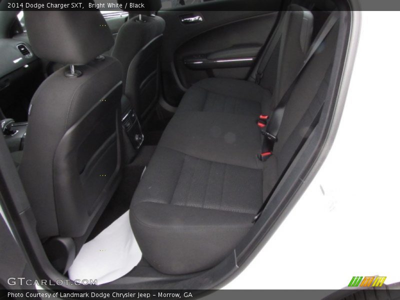 Bright White / Black 2014 Dodge Charger SXT