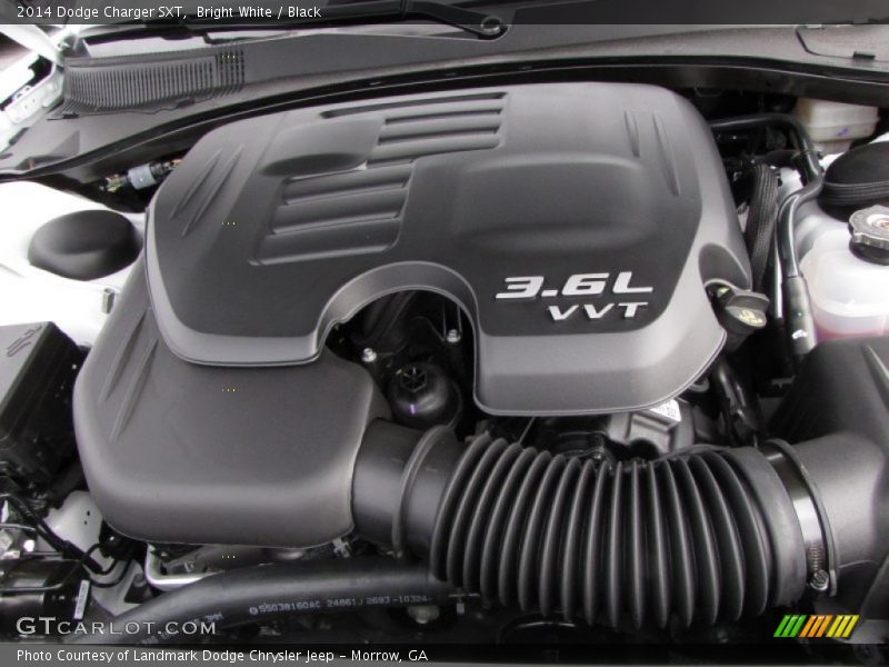 Bright White / Black 2014 Dodge Charger SXT