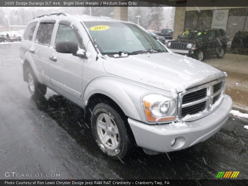 Bright Silver Metallic / Medium Slate Gray 2005 Dodge Durango SLT 4x4