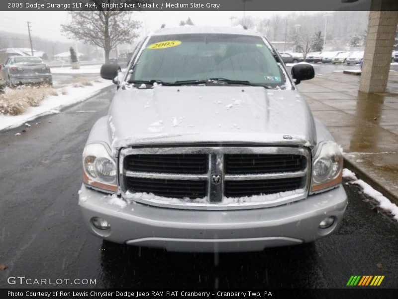 Bright Silver Metallic / Medium Slate Gray 2005 Dodge Durango SLT 4x4
